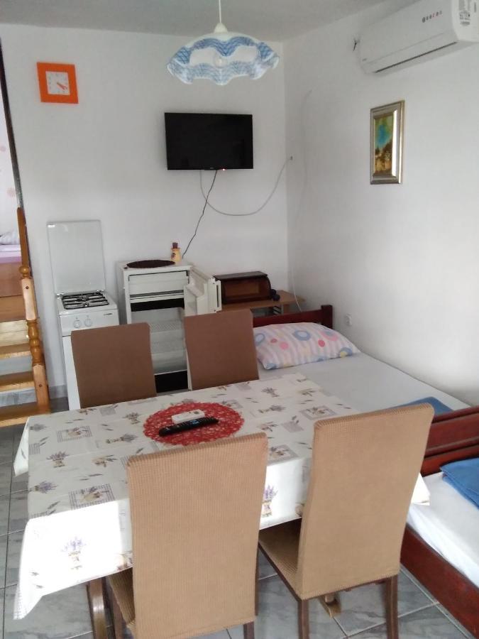 Apartmani Kralj Plitka Draga Luaran gambar