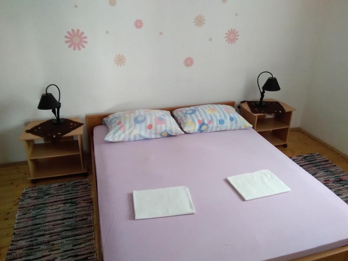 Apartmani Kralj Plitka Draga Luaran gambar